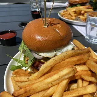 Classic Cheese Burger