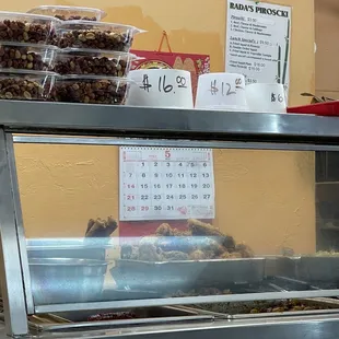 Ala cart containers and snacks