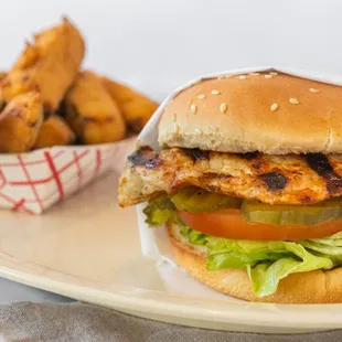 Dive into flavor with our juicy chicken breast sandwich grilled to perfection.  It&apos;s a flavor sensation that satisfies every craving.