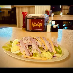 Our refreshing: Large Chef Salad