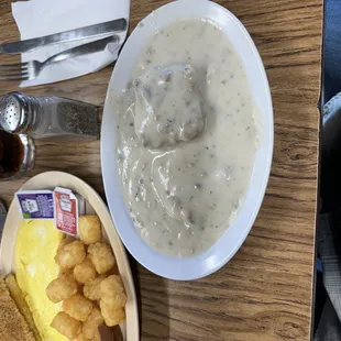 Biscuits and gravy