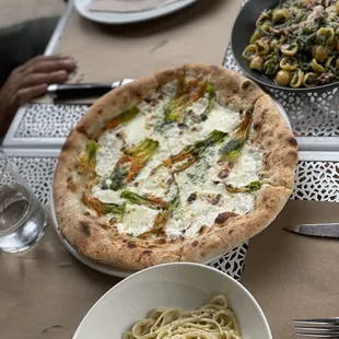 pizza, food