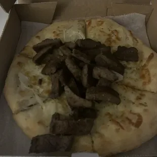 Gyro pizza (lettuce, etc served on side when you order through DoorDash).