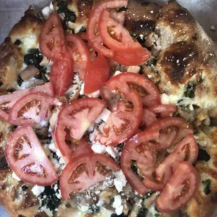 Threw raw tomatoes on it and the chicken taste like old meat.