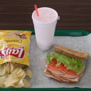 Turkey sandwich (rye toast) combo