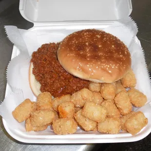 Sloppy Joe with tater tots