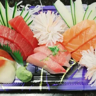 food, sushi and sashimi, sushi, sashimi