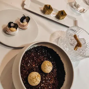 Pistachio petit four, Praline Truffle, Pavlova, Tropical Caramel, Victoria &amp; Albert&apos;s Restaurant, Disney&apos;s Grand Floridian Resort, Orlando