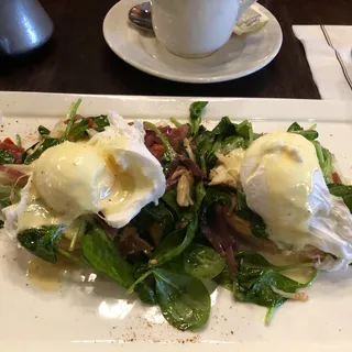 Victoria Eggs Benedict