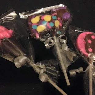 Chocolate suckers