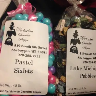 Candy rocks and pastel sixlets