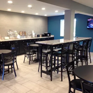 Breakfast Room