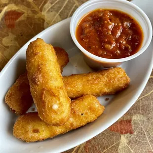 Mozzarella Sticks, their sauce is meaty and very yummy