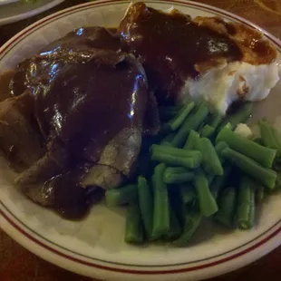 Roast beef dinner $9.95