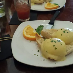 Eggs Benedict