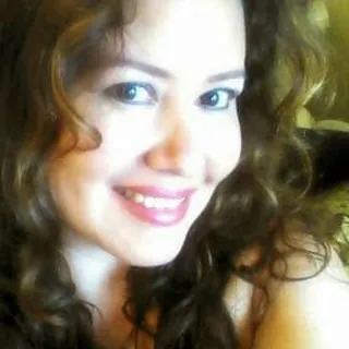 Roxana F.