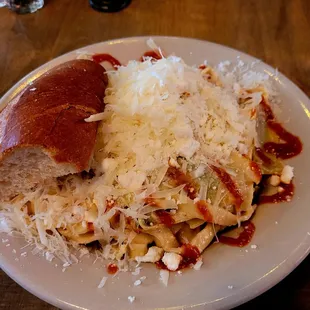 Lunch special:  Alfredo with artichokes, sun dried tomatoes and red pepper sauce!