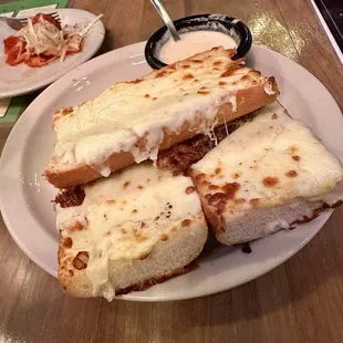 Garlic cheese bread