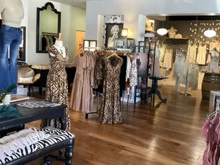 Theadora Boutique