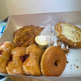 Victoria's sugar shack donuts