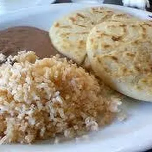 pupusa plate
