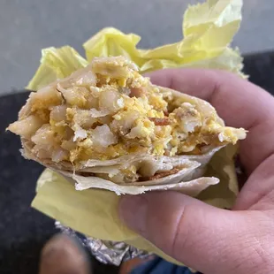 What's in this photo?  Glad you asked.  I can tell you one thing, my bacon breakfast burrito is missing BACON.