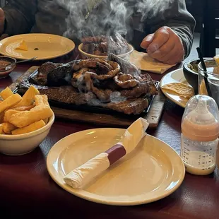 Parrillada Victor's, Plantains, Yuca, Guacamole