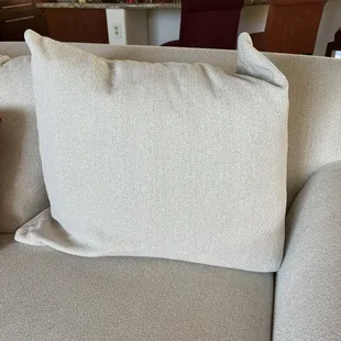 Poorly made cushions.
