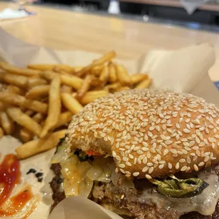 Pepper Don't Preach Burger*