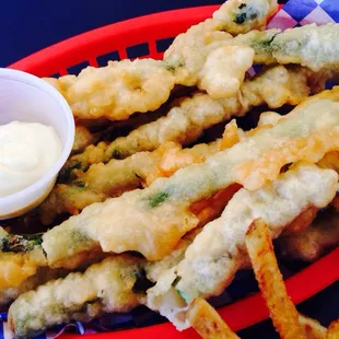 Deep-fried asparagus $3.95