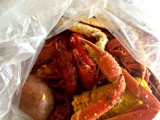 OHot Cajun Seafood & Bar