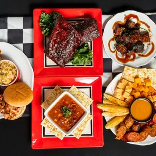 Victory Lane BBQ offers Competition Quality BBQ Fast, including Pulled Pork, Brisket and Chicken Sandwiches, Plates, Pizzas, salads &amp; More!