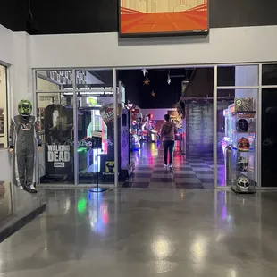 Entrance to arcade &amp; haunted house to the right