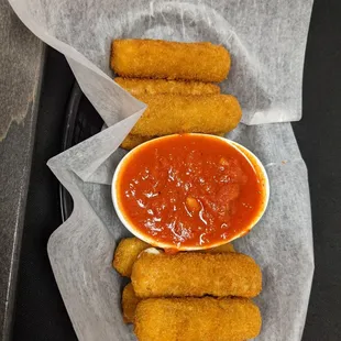 Mozzarella sticks