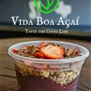 Meet the Love Tap- Açaí, granola, honey, and strawberries, topped with a Nutella drizzle. It is the perfect pe
