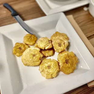 A full side order of Tostones.