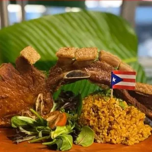 Chuleta Can Can y Arroz Mamposteao / Can Can Pork Chop &amp; Mamposteao Rice