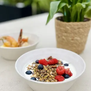 Straus organic yogurt parfait