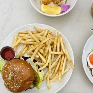 Miracle Mile burger
