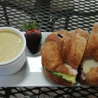 Broccoli Cheese Soup