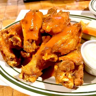 Buffalo Wings (ordered extra saucy)
