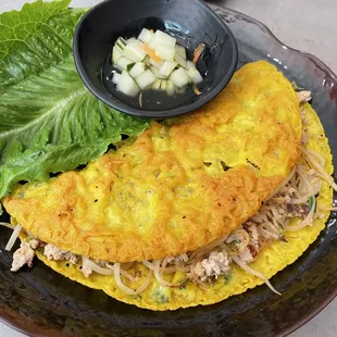 BANH XEO - crispy crepe