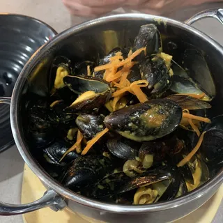 MUSSELS