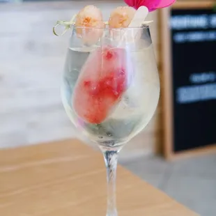 Lychee sangria