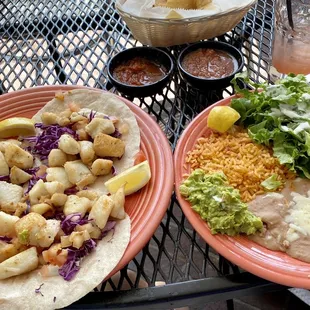 04.24.22 Tacos de pescado Disappointed with the fish chunks rather than filets, pieces kept falling out.