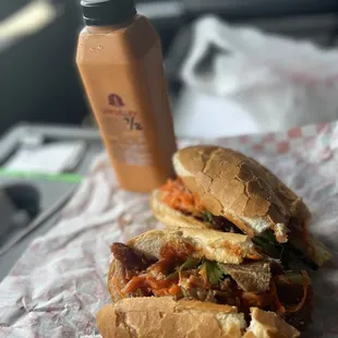 Bahn mi  With Classic Thai Tea