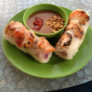 My way spring rolls with shrimp