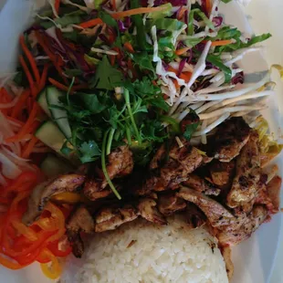 Rice plate with white chicken and all veggies!! Delightful!