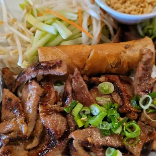 Bun thit nuoung cha gio