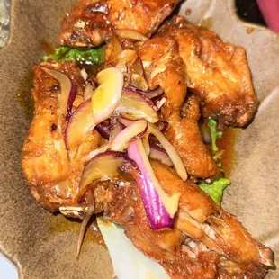 food, bbq wings, fried chicken wings, chicken wings and fried chicken, poultry, chicken wings, chicken, bbq chicken, fried chicken